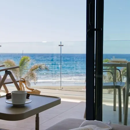 Amapola Moon -nuevo Y Recien Reformado En Primera Linea De Playa Apartamento San Agustín