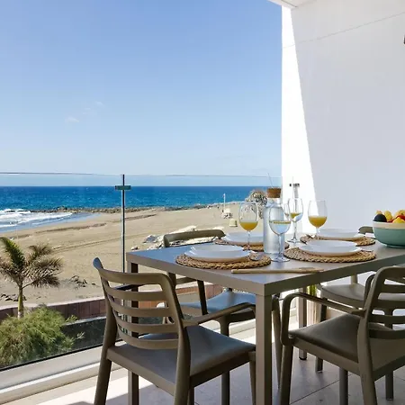 Amapola Moon -nuevo Y Recien Reformado En Primera Linea De Playa Apartamento