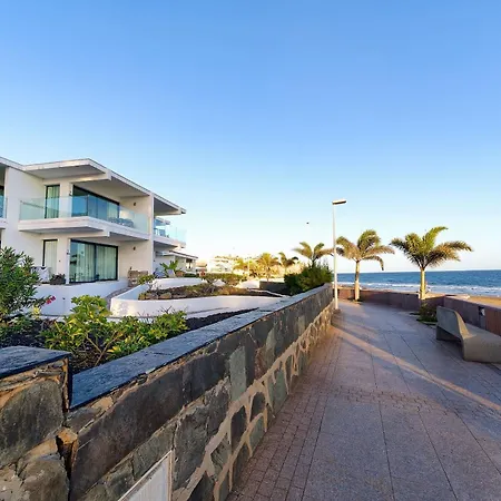 Apartamento Amapola Moon -nuevo Y Recien Reformado En Primera Linea De Playa *