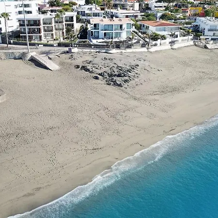 Amapola Moon -nuevo Y Recien Reformado En Primera Linea De Playa